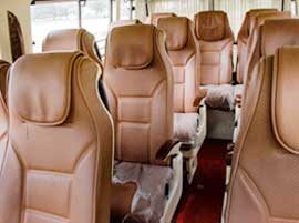 12 seater tempo traveller rental in dlehi